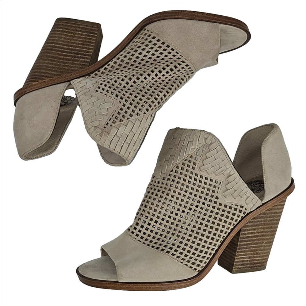 Vince Camuto Fritzey Cream Suede Leather Peep Toe Cut Out Block Heel Bootie